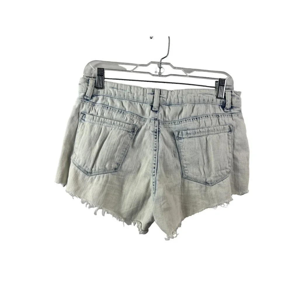 Atlard State Women's Distressed Shorts